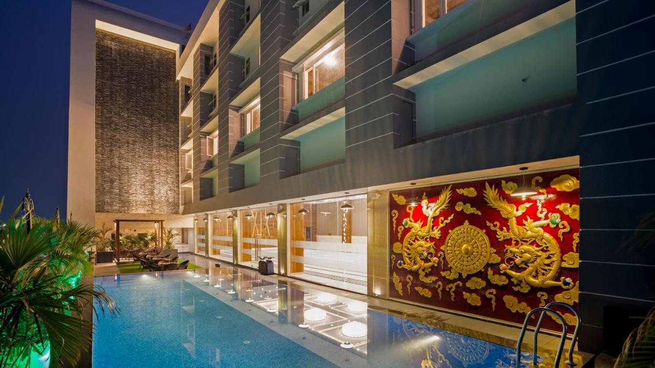 Hotel Saffron Crest Siliguri Exterior photo