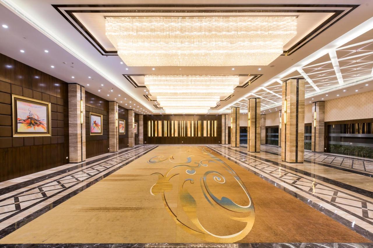 Hotel Saffron Crest Siliguri Exterior photo